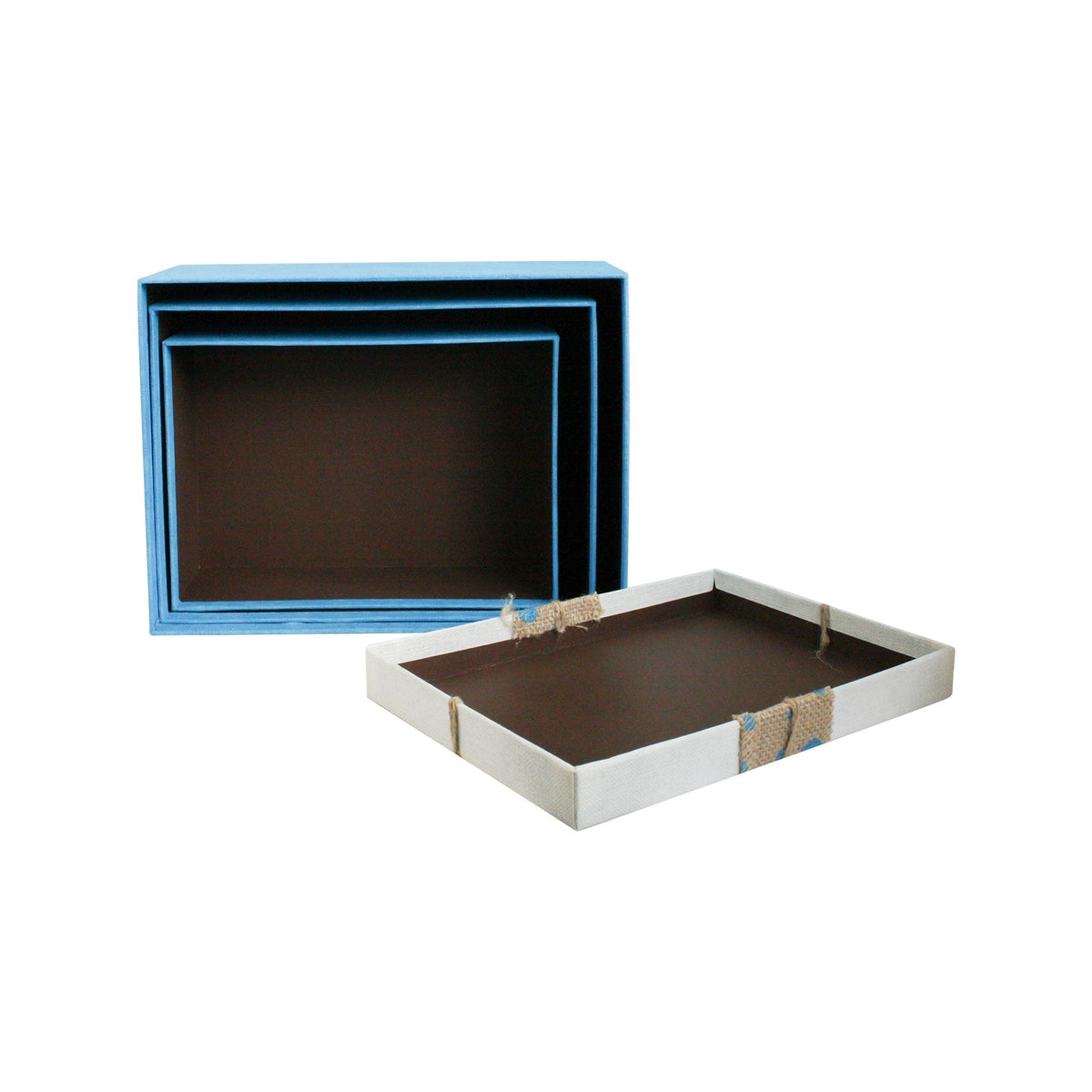 Set of 3 gift box with a chocolate brown interior with lid